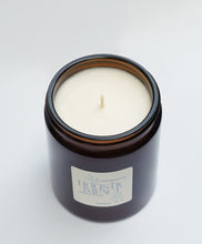 Load image into Gallery viewer, Lemongrass &amp; Eucalyptus Candle
